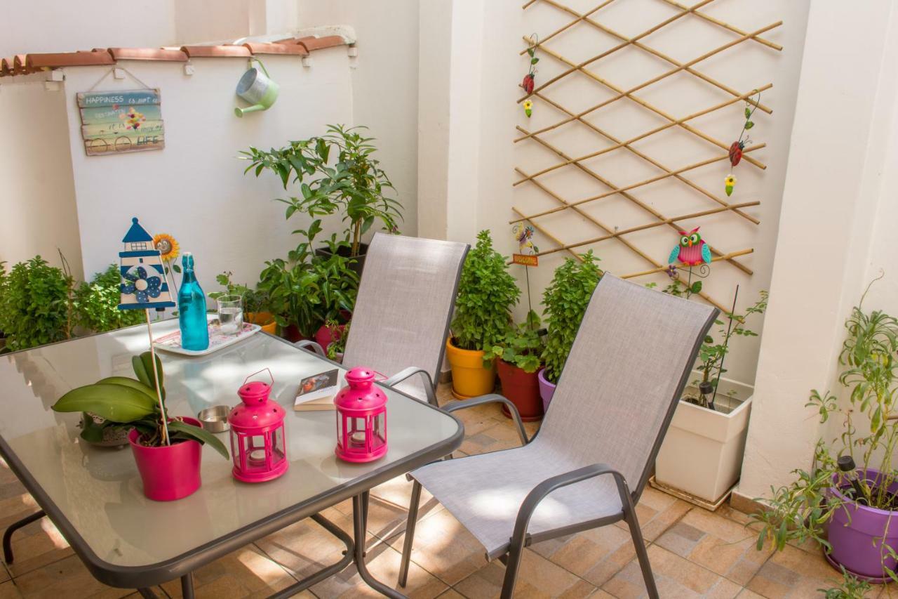 Premium Apartment Lycabettus 3-Bedrooms Atene Esterno foto